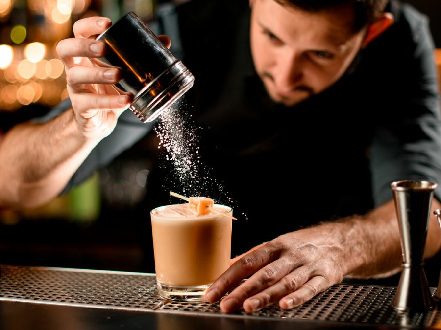 Corsi Professionali a Portogruaro: Diventa un Esperto di Bartending, Mixology e Caffetteria Professionale